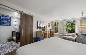 Paradise Point Resort & Spa