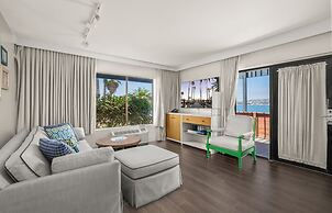 Paradise Point Resort & Spa