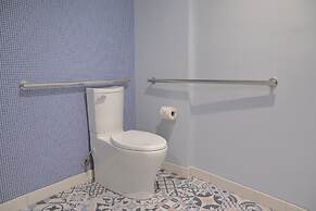 Paradise Point Resort & Spa