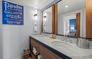 Paradise Point Resort & Spa