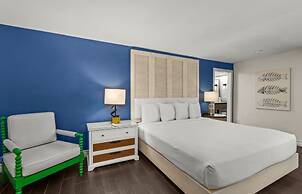 Paradise Point Resort & Spa