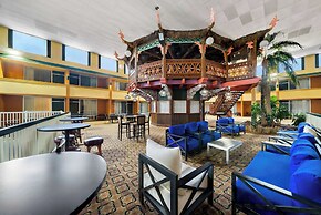 Clarion Inn & Suites and Convention Center