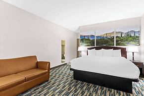 Days Inn & Suites by Wyndham Mesa Near Phoenix