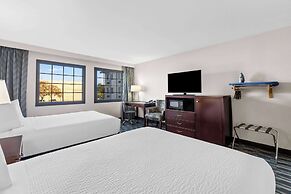 Days Inn & Suites by Wyndham Mesa Near Phoenix