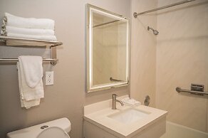 Motel 6 Soledad, CA