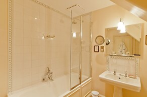 Hartwell House & Spa