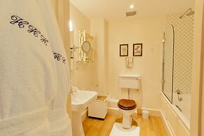Hartwell House & Spa