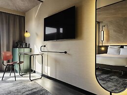 Novotel Paris Suresnes Longchamp