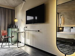 Novotel Paris Suresnes Longchamp