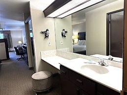 Sojourn Suites Portland Airport