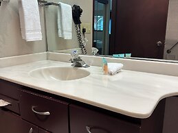 Sojourn Suites Portland Airport