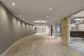 Sheraton Park Hotel at the Anaheim Resort