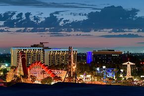 Sheraton Park Hotel at the Anaheim Resort