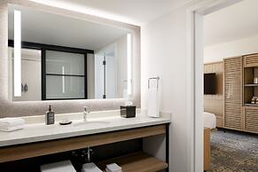 Sheraton Park Hotel at the Anaheim Resort