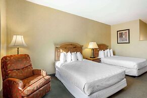 Best Western Plus Revere Inn & Suites