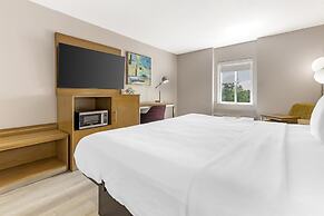 Best Western Plus Raleigh Crabtree Valley Hotel