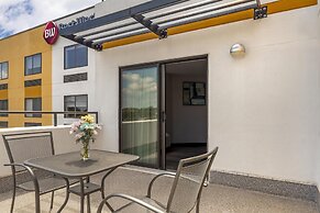 Best Western Plus Raleigh Crabtree Valley Hotel