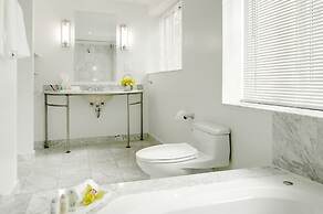 Essex House By Clevelander