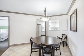 Victoria Regent Waterfront Hotel & Suites