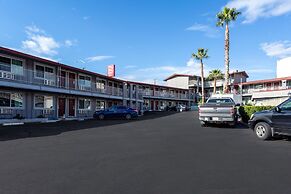 Red Roof Inn Redding