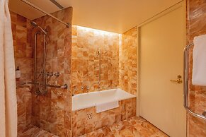 InterContinental Adelaide by IHG