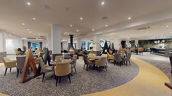 The Coppid Beech Hotel