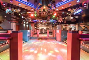 The Coppid Beech Hotel