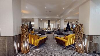 The Coppid Beech Hotel