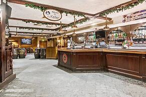 The Coppid Beech Hotel