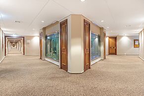 The Coppid Beech Hotel