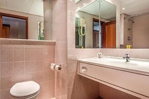 The Coppid Beech Hotel