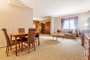 The Coppid Beech Hotel