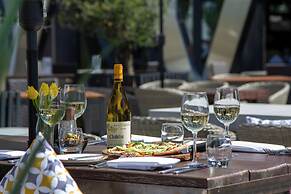 The Coppid Beech Hotel