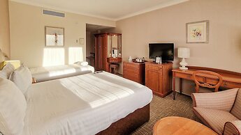 The Coppid Beech Hotel