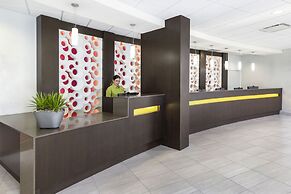 Avanti International Resort