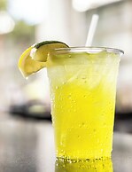 Avanti International Resort