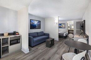 Avanti International Resort