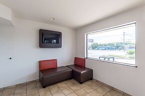 Motel 6 San Antonio, TX - South WW White Rd