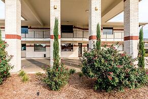 Motel 6 San Antonio, TX - South WW White Rd