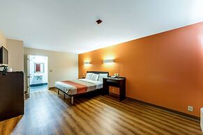 Motel 6 San Antonio, TX - South WW White Rd