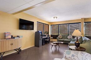 SureStay Hotel by Best Western St. Pete Clearwater Airport