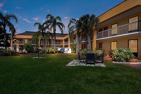 SureStay Hotel by Best Western St. Pete Clearwater Airport