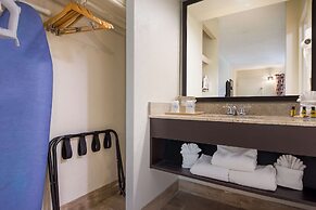 SureStay Hotel by Best Western St. Pete Clearwater Airport