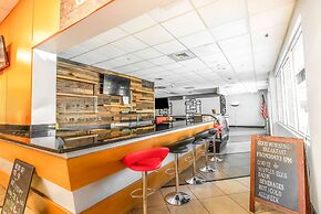 Ramada by Wyndham Hotel & Water Park