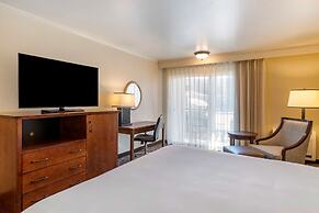 Best Western Plus Royal Oak Hotel