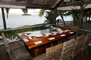 Nakelo Treasure Island Resort & Spa