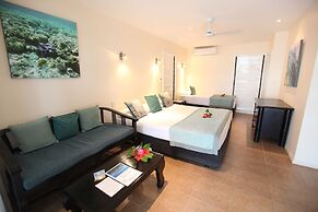 Nakelo Treasure Island Resort & Spa