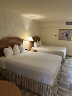 Ramada Hotel & Conference Center by Wyndham Las Cruces