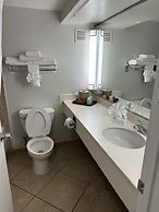 Ramada Hotel & Conference Center by Wyndham Las Cruces