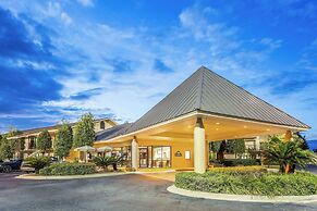 Days Inn by Wyndham Lake Park/Valdosta